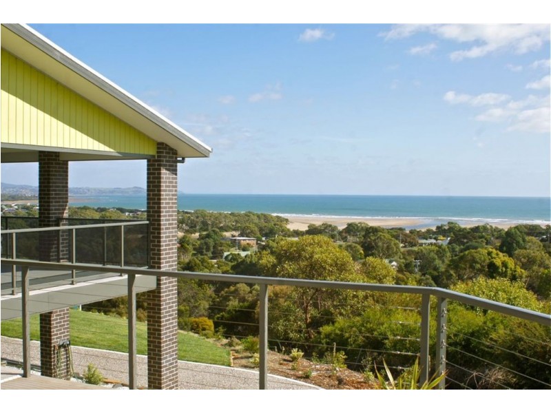 12 Braddons Lookout Road, Leith TAS 7315