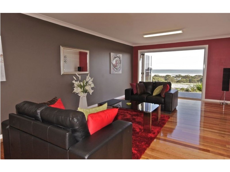 12 Braddons Lookout Road, Leith TAS 7315