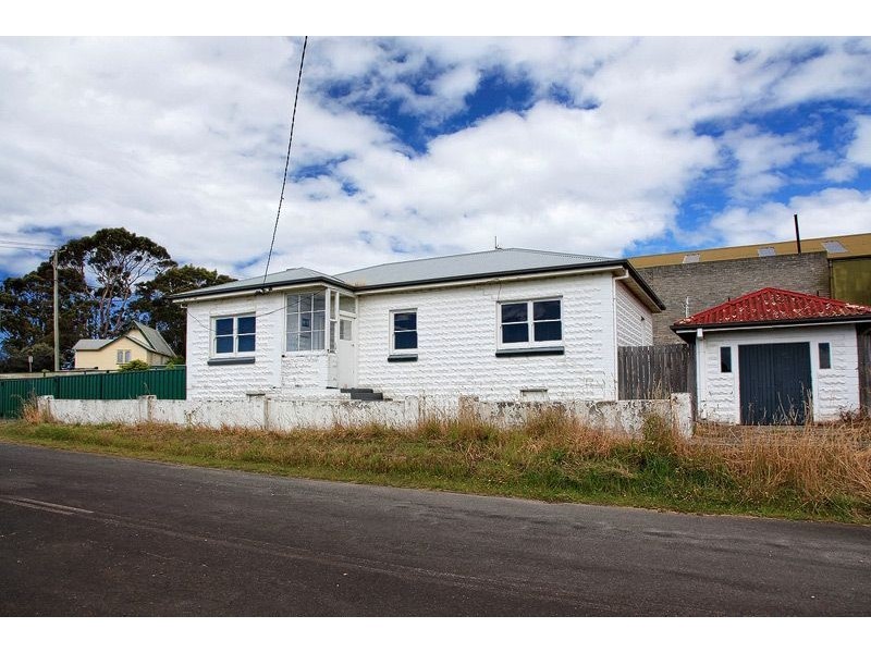 215 Stony Rise Road, Devonport TAS 7310
