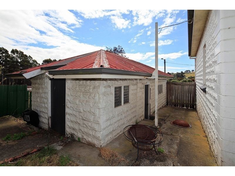 215 Stony Rise Road, Devonport TAS 7310