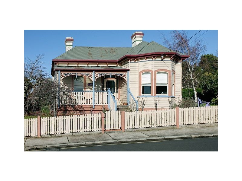 13 Turton Street, Devonport TAS 7310