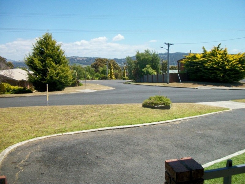 37 Highfield Road, Ambleside TAS 7310