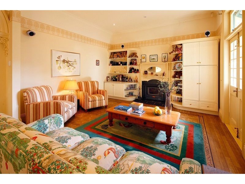 21 Victoria Parade, Devonport TAS 7310