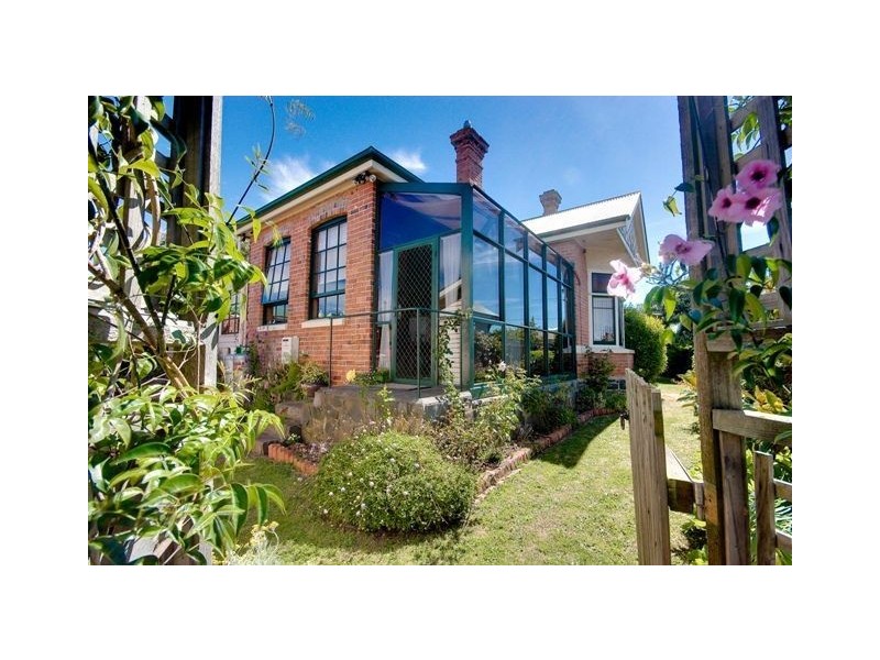 94 North Fenton Street, Devonport TAS 7310