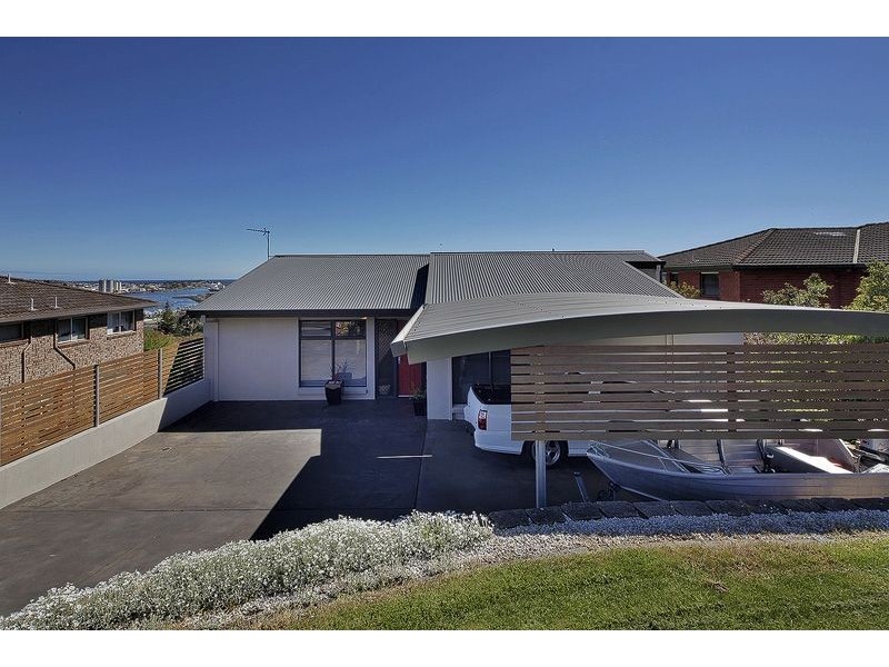 69 Sunbeam Crescent, East Devonport TAS 7310
