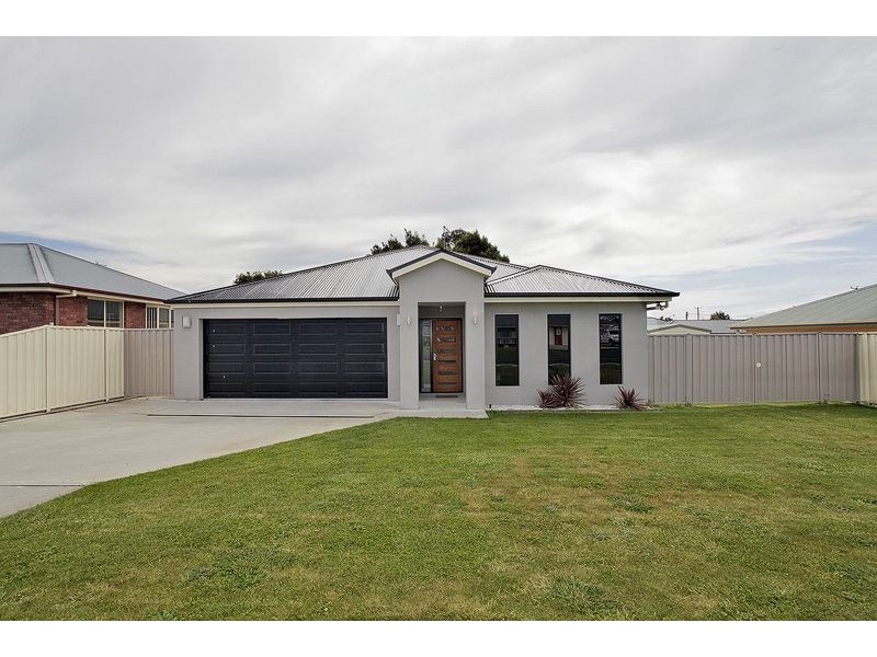 198 Percival Street, Latrobe TAS 7307