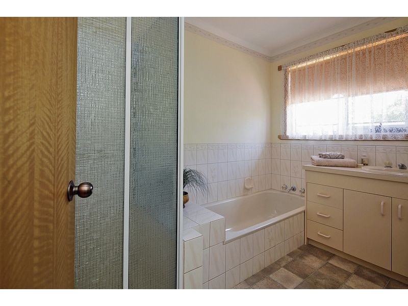 2/33 Gunn Street, Devonport TAS 7310