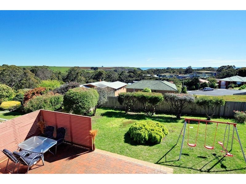 206 Parker Street, Devonport TAS 7310
