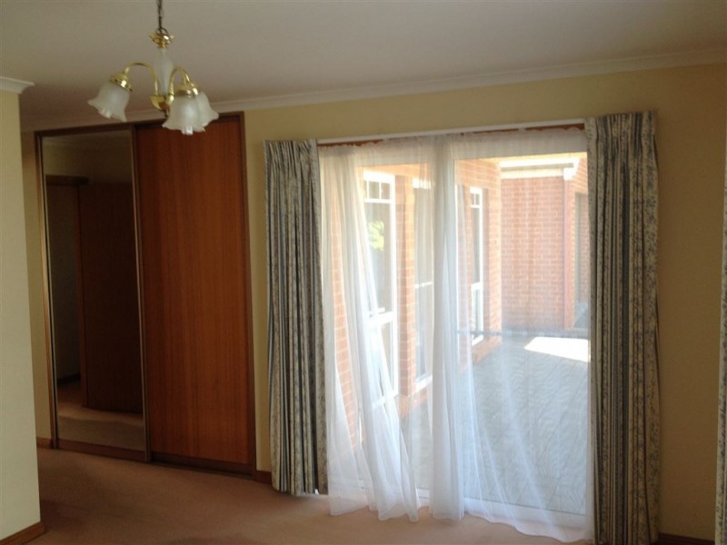 2/50 Steele Street, Devonport TAS 7310