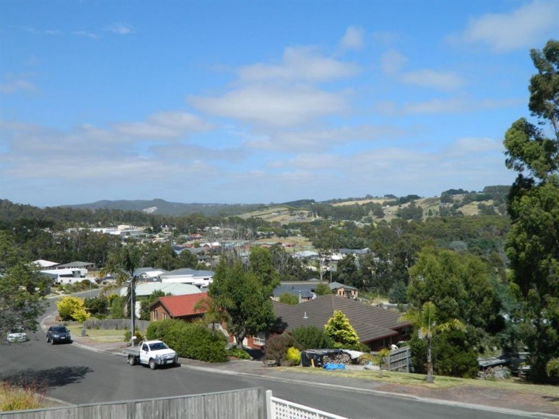 8 Georgiana Street, Devonport TAS 7310