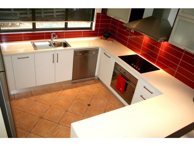 2 Greenbank Court, Ambleside TAS 7310