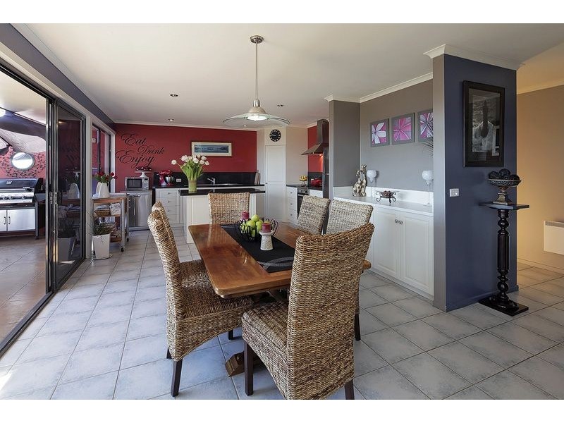 69 Sunbeam Crescent, East Devonport TAS 7310