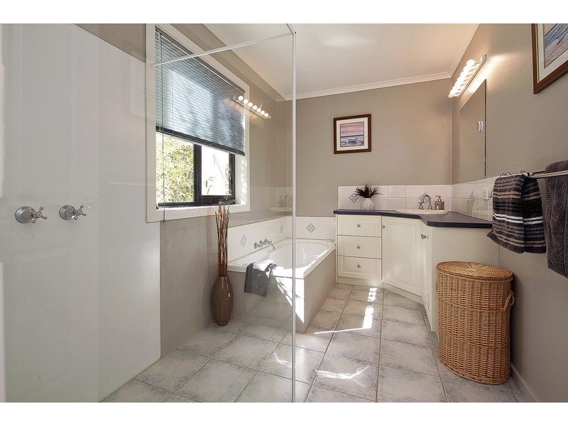 69 Sunbeam Crescent, East Devonport TAS 7310