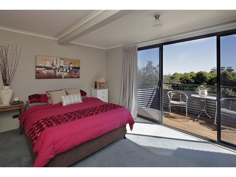 69 Sunbeam Crescent, East Devonport TAS 7310