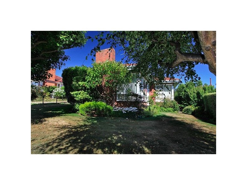 6 Percy Street, Devonport TAS 7310