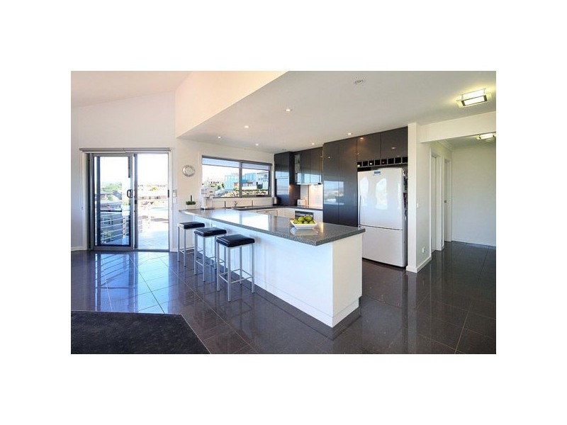 115 James Street, Devonport TAS 7310