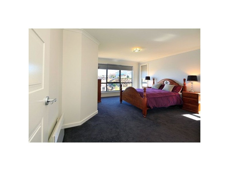 115 James Street, Devonport TAS 7310