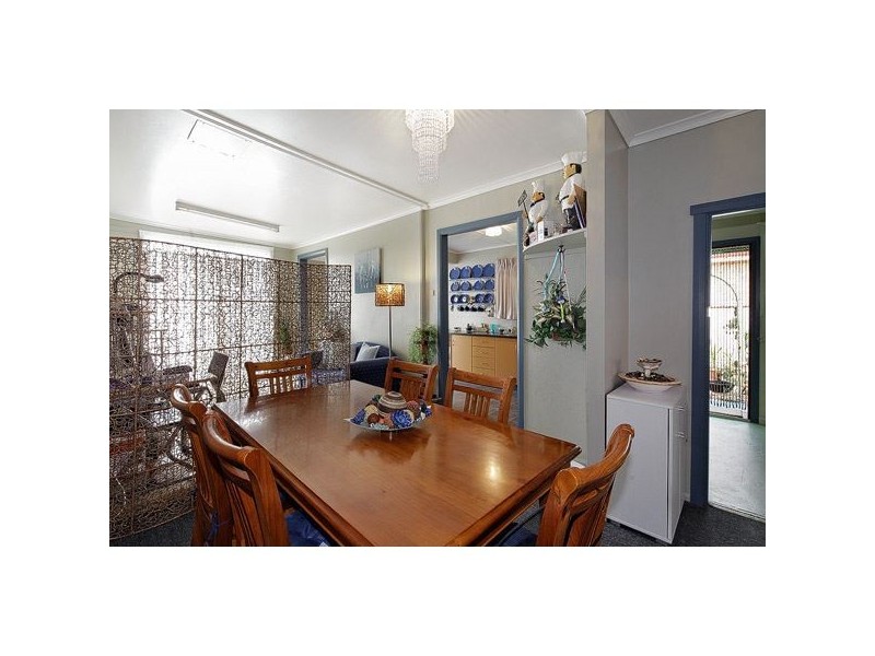13 Middle Road, Devonport TAS 7310