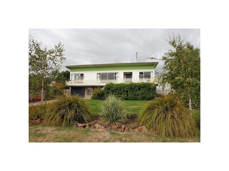 9 Lapthorne Close, Don TAS 7310