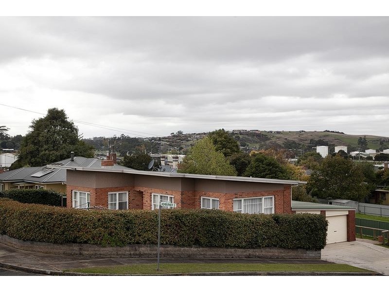13 Ashburner Street, Devonport TAS 7310
