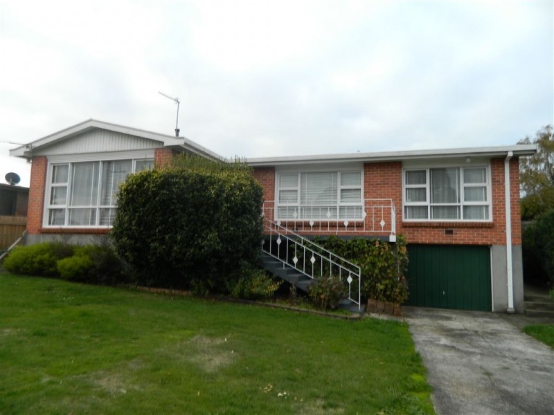 15 Mungala Crescent, Miandetta TAS 7310