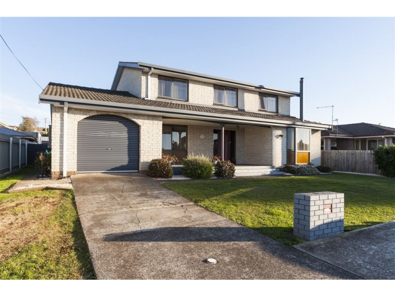 7 Valley Road, Devonport TAS 7310