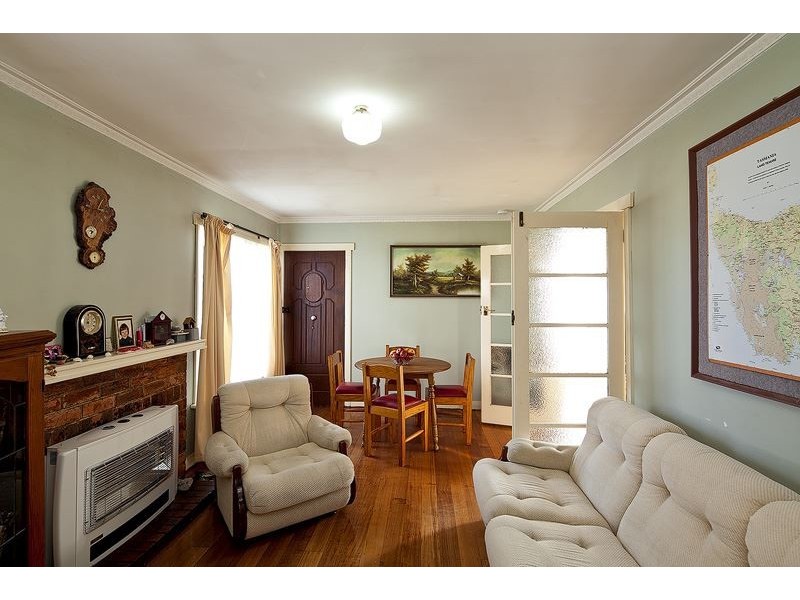 106 George Street, Devonport TAS 7310
