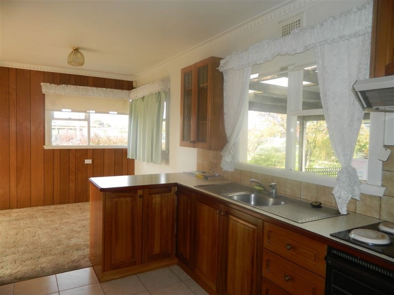 1 Victoria Street, Devonport TAS 7310