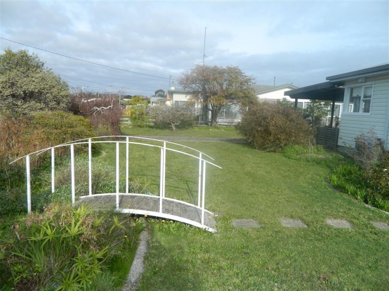 1 Victoria Street, Devonport TAS 7310