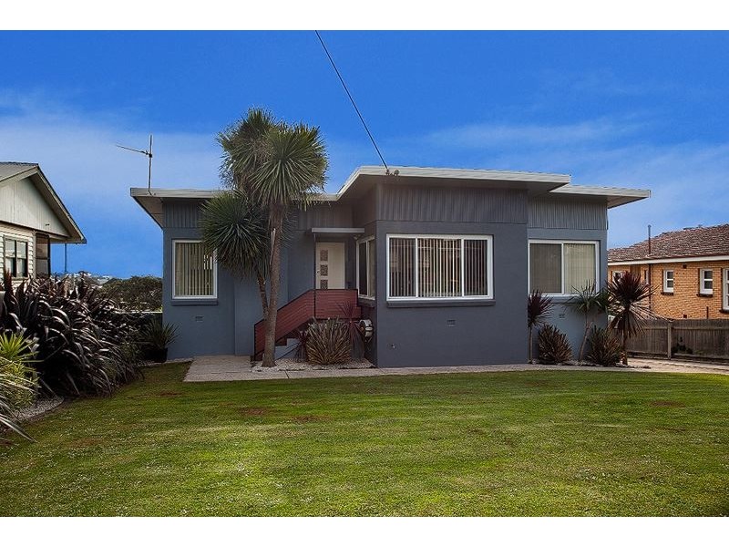 50 Lyons Avenue, Miandetta TAS 7310