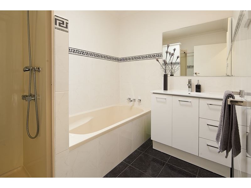 50 Lyons Avenue, Miandetta TAS 7310