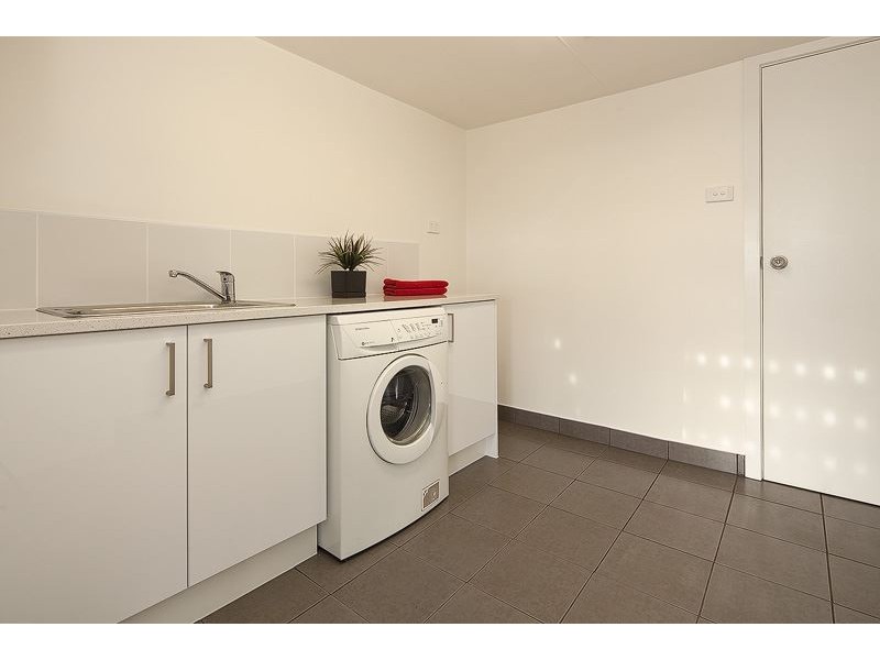 50 Lyons Avenue, Miandetta TAS 7310