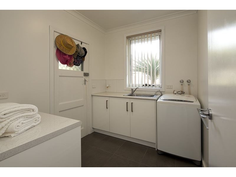 61 Lyons Avenue, Miandetta TAS 7310
