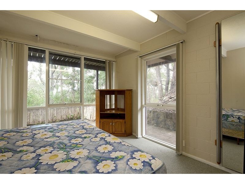 6 Rundle Road, Stony Rise TAS 7310