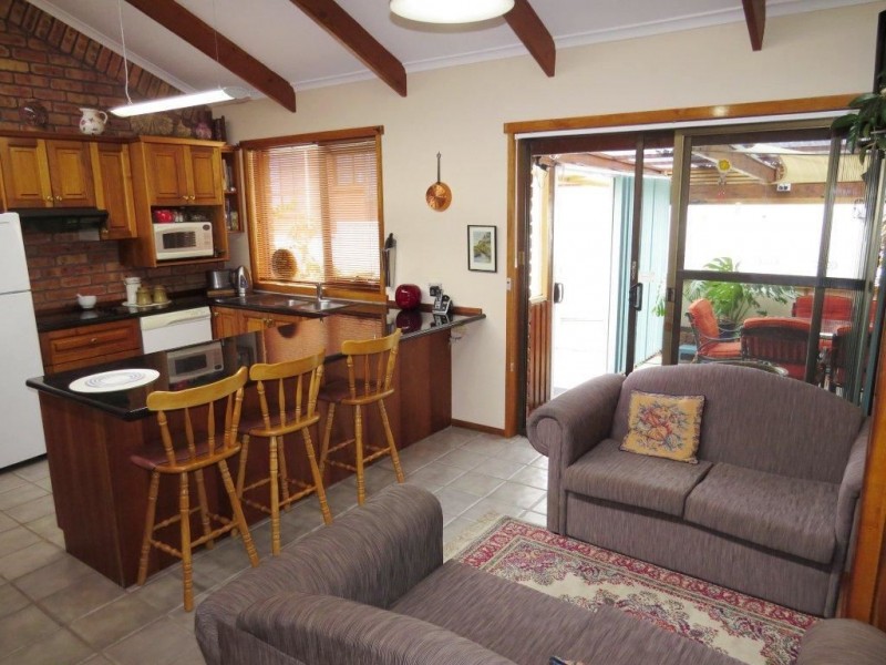 93 Middle Road, Miandetta TAS 7310