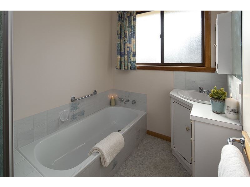 2/7 Wright Street, East Devonport TAS 7310