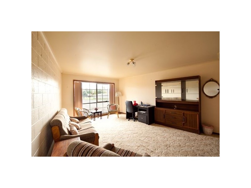 2/5 Allanbrae Place, Devonport TAS 7310