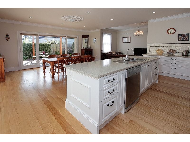 90 Wenvoe Street, Devonport TAS 7310