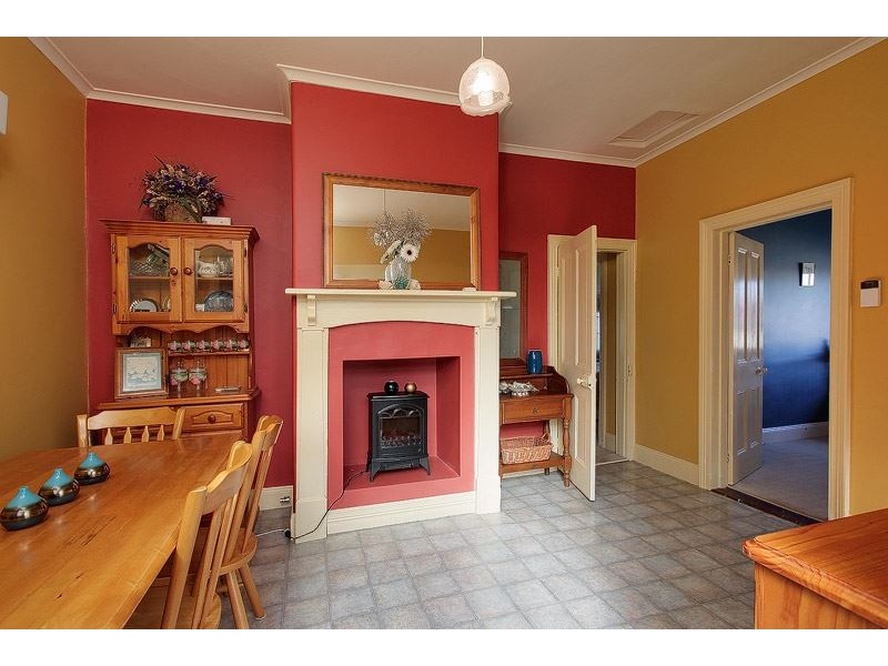 19 Douglas Street, East Devonport TAS 7310