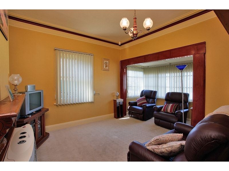 19 Douglas Street, East Devonport TAS 7310