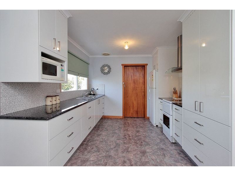 25 Boronia Avenue, Devonport TAS 7310