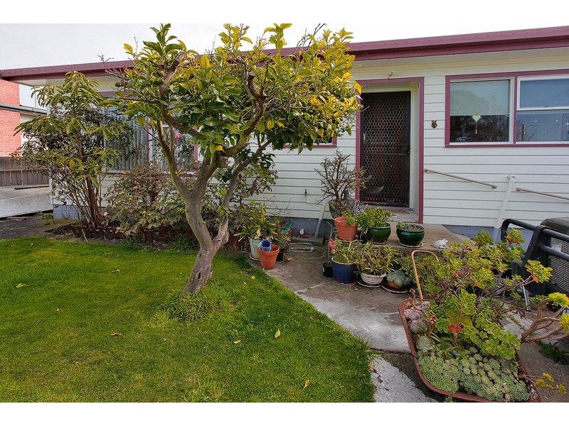 25 Boronia Avenue, Devonport TAS 7310