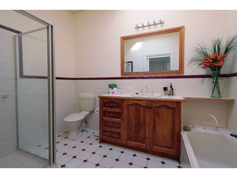 16 Henry Street, Devonport TAS 7310