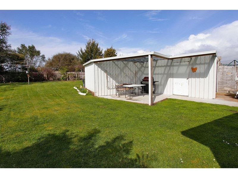 33 Devonport Road, Quoiba TAS 7310