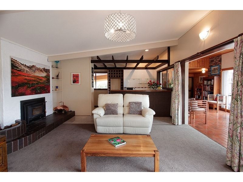 10 Surrey Street, Devonport TAS 7310