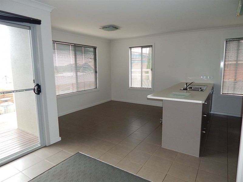 2/9 Gatenby Drive, Miandetta TAS 7310