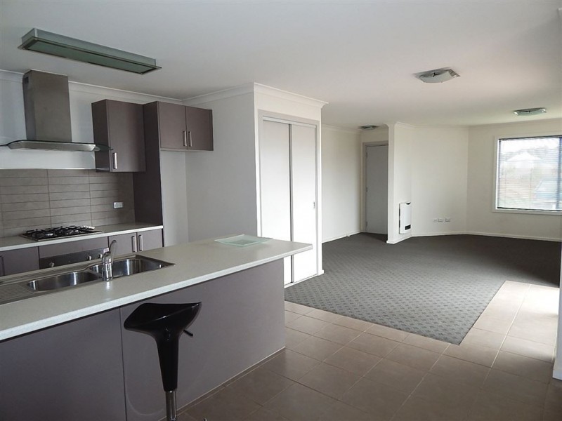 2/9 Gatenby Drive, Miandetta TAS 7310