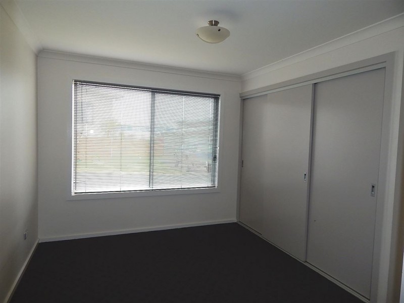 2/9 Gatenby Drive, Miandetta TAS 7310