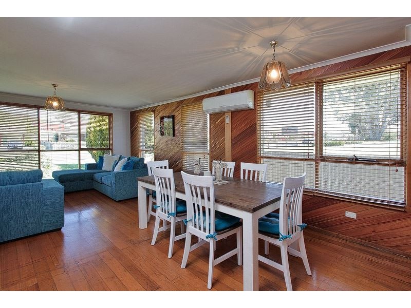 18 Valley Road, Devonport TAS 7310