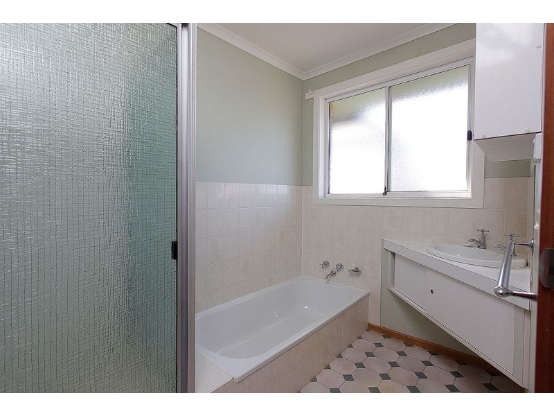 11 Hakea Close, East Devonport TAS 7310